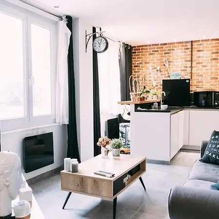 T2 Modern And Bright Design Vieux * ליל